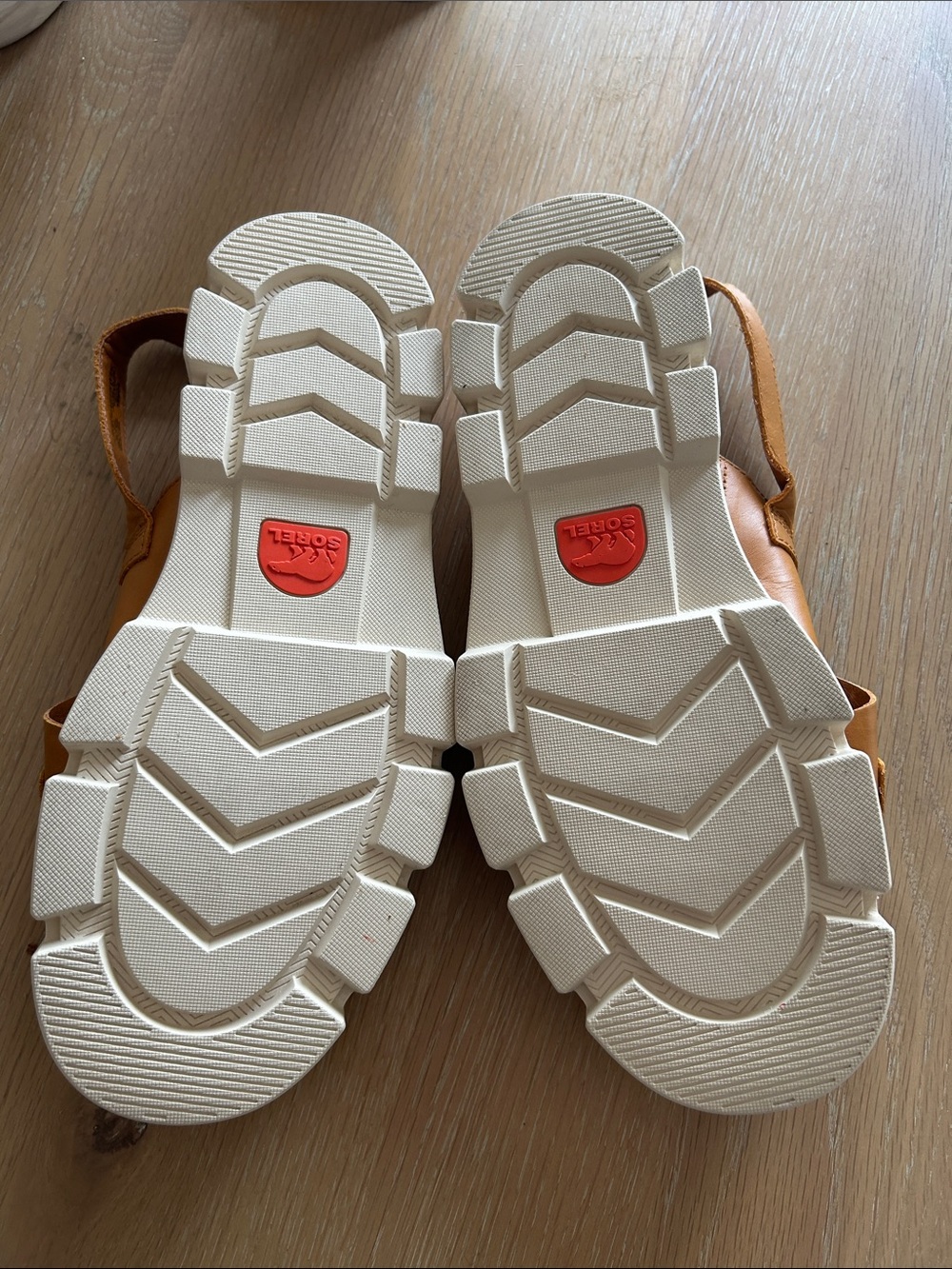 SOREL REIN CB Crisscross Sandal Canyon Gold Size 10.5 NWT Flaw no box display - Picture 7 of 11